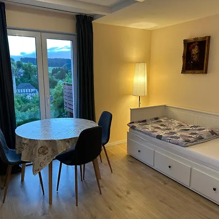 2 Zi Mit Schoener Aussicht Und Mit Balkon Bis Zu 5 Personen In Lossburg, Schwarzwald Apartamento Loßburg