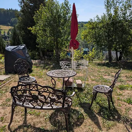 2 Zi Mit Schoener Aussicht Und Mit Balkon Bis Zu 5 Personen In Lossburg, Schwarzwald Lejlighed